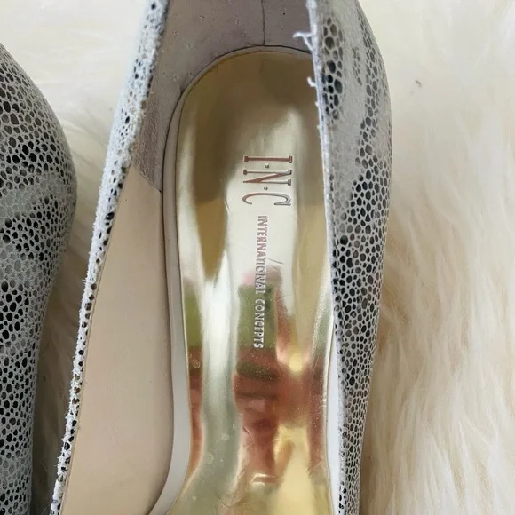 3 Inch INC Pumps - Picture 2 of 12